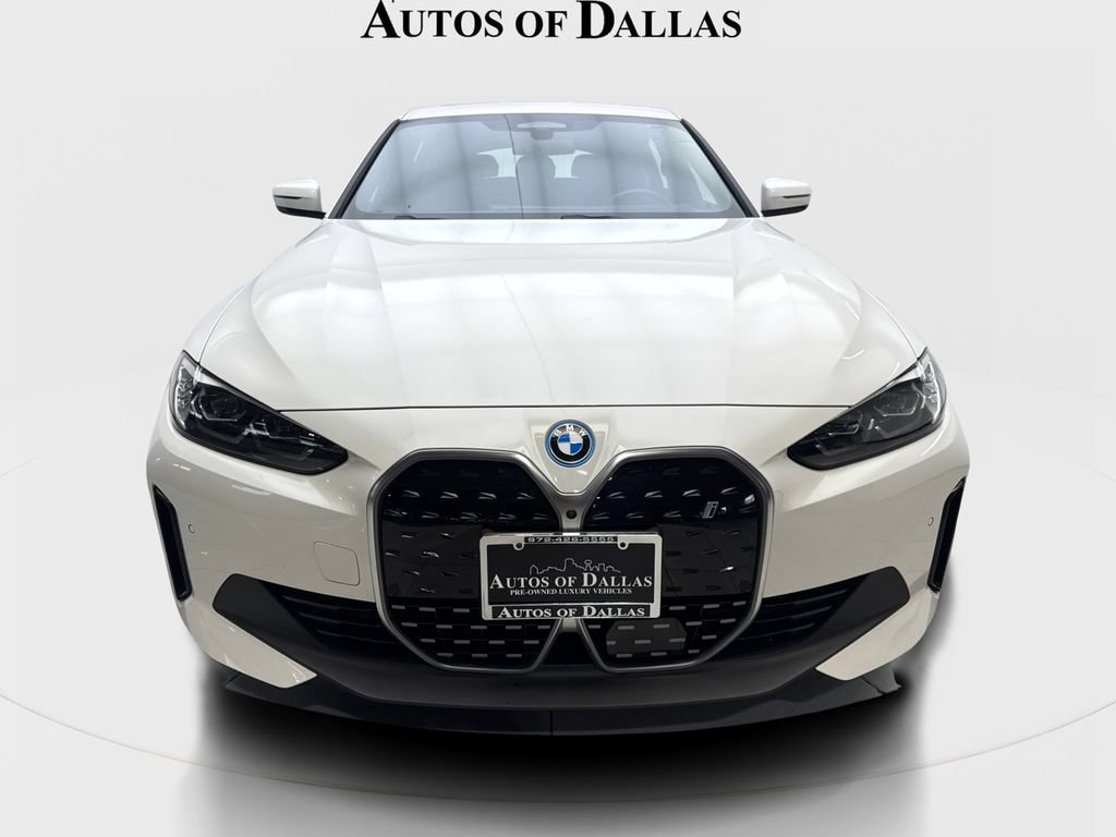 Used 2023 BMW i4 eDrive35 RWD image 3