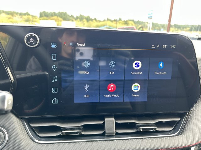 New 2027 Chevrolet Equinox RS w/ Safety and Technology Package AWD/4WD image 13