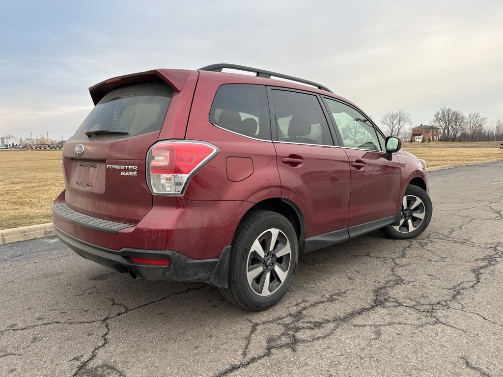 Used 2017 Subaru Forester 2.5i Limited image 14