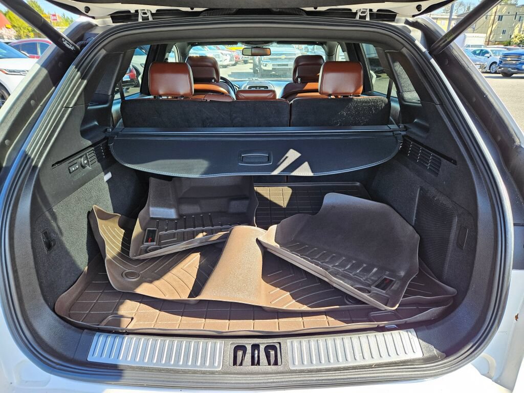 Used 2016 Lincoln MKX Reserve w/ Luxury Package AWD/4WD image 9