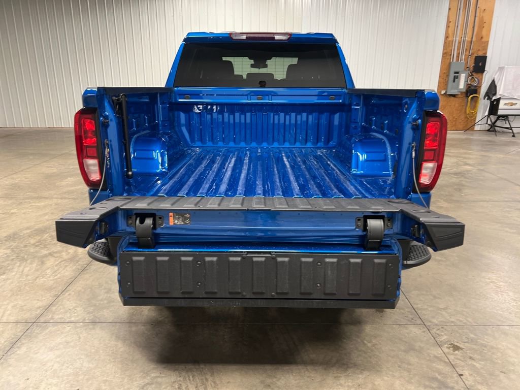 Certified 2023 GMC Sierra 1500 Elevation image 12