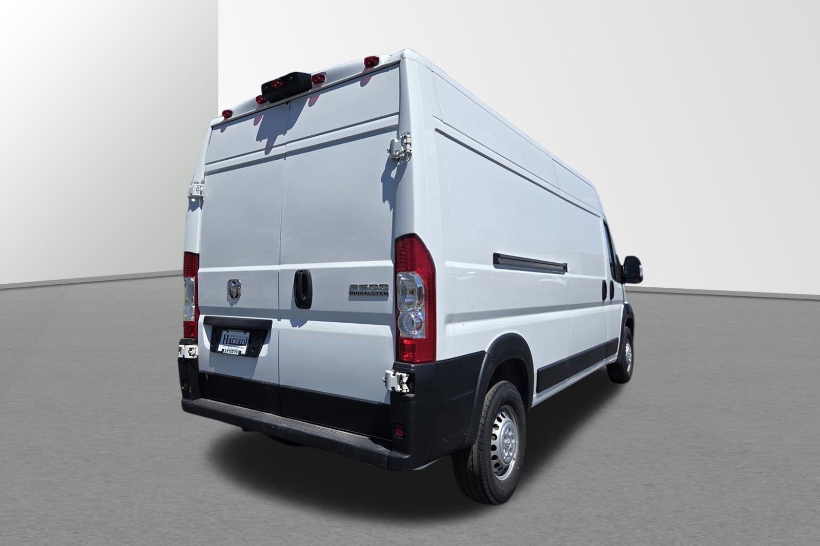 Used 2025 RAM ProMaster 2500 w/ Convenience Group FWD image 4