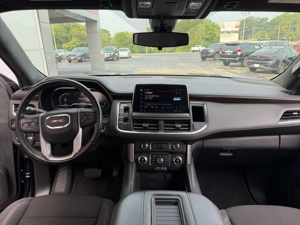 Used 2022 GMC Yukon XL SLE w/ Gmc Pro Safety Plus Package AWD/4WD image 13