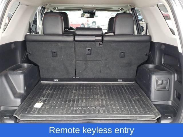 Used 2020 Toyota 4Runner Venture w/ Moonroof Package image 8