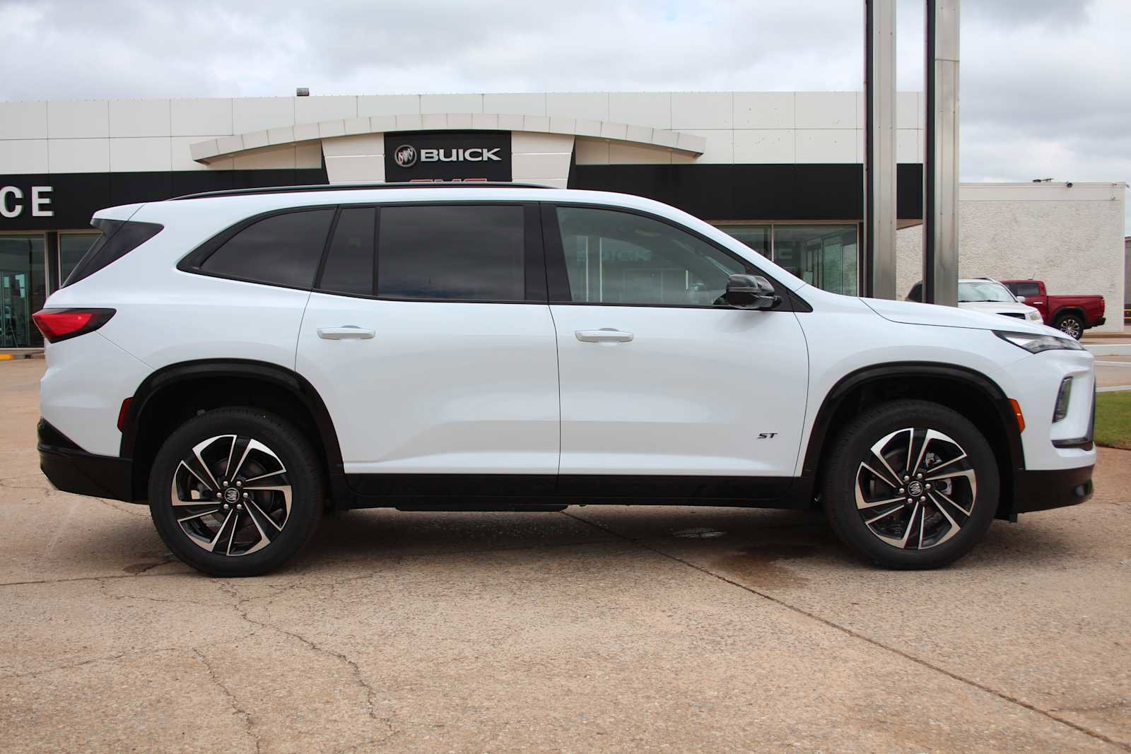 New 2026 Buick Enclave Sport Touring w/ Power Package image 15