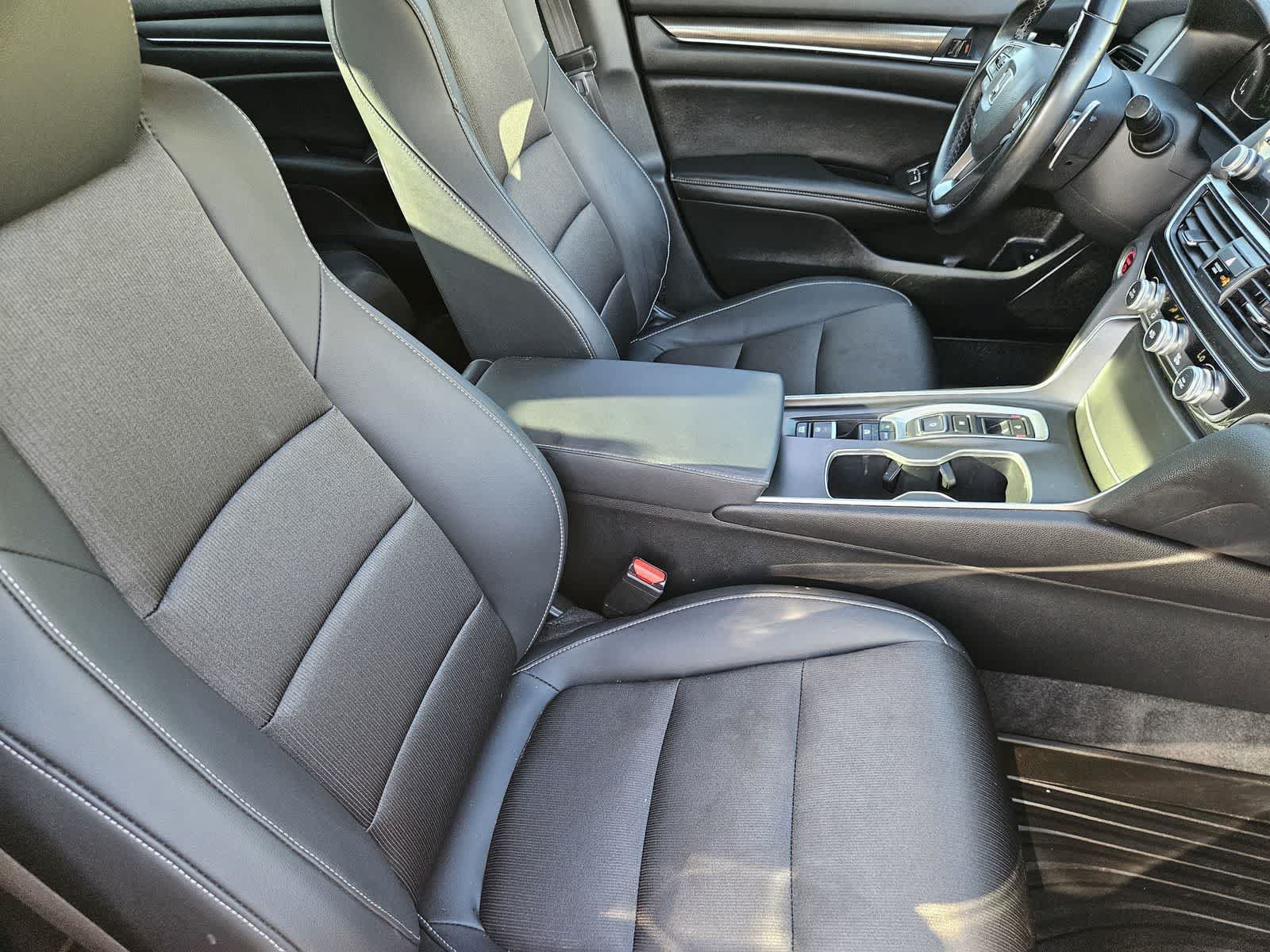 Used 2022 Honda Accord Sport image 11