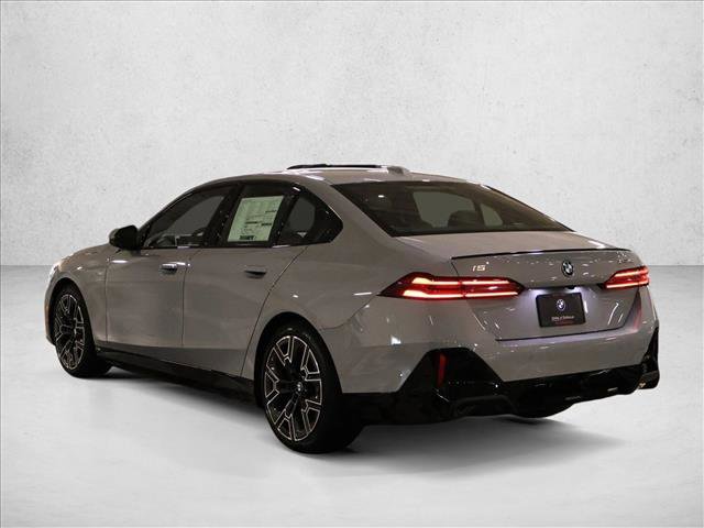 New 2026 BMW i5 eDrive40 AWD/4WD image 8