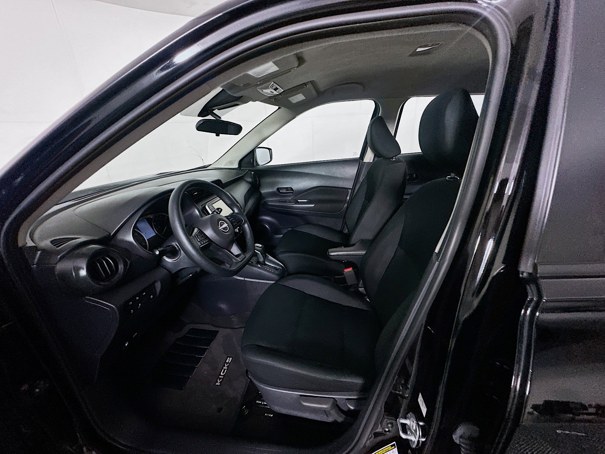 Used 2024 Nissan Kicks S image 13