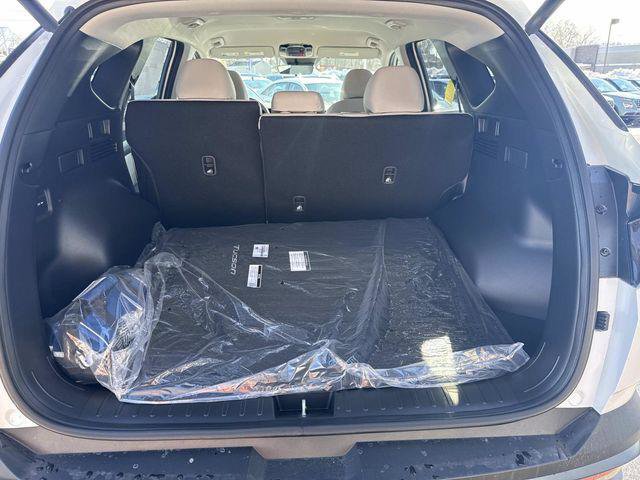 New 2026 Hyundai Tucson SEL image 4