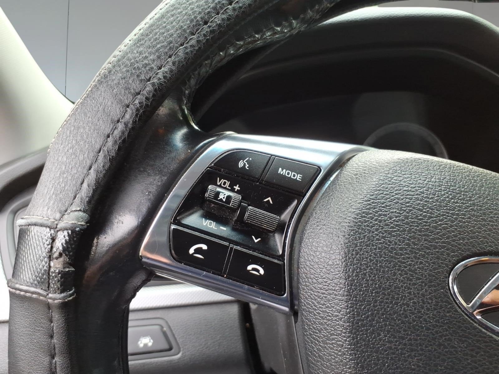 Used 2018 Hyundai Sonata SEL w/ Tech Package 02 FWD image 11