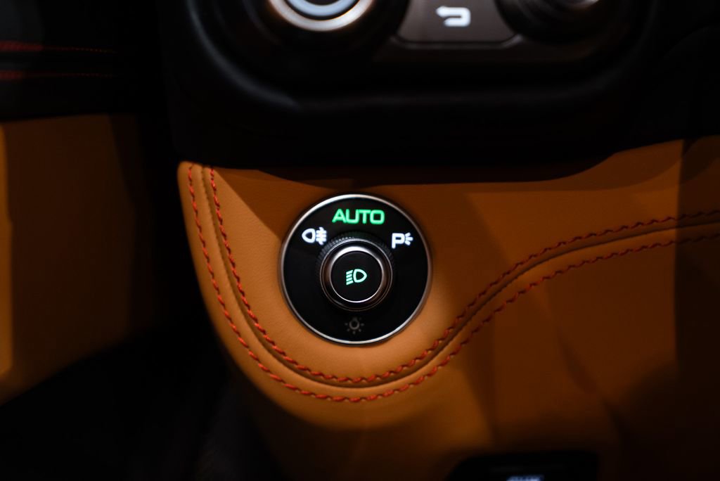 Certified 2023 Ferrari Portofino M image 31