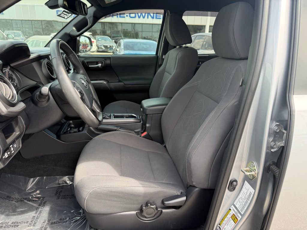 Used 2019 Toyota Tacoma TRD Off-Road image 11