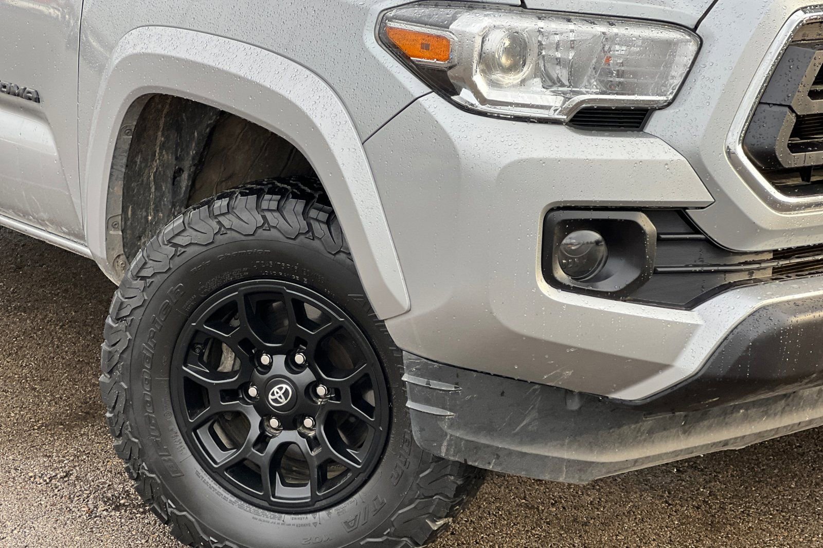 Used 2022 Toyota Tacoma SR5 w/ Black Out Package (TMS) image 27