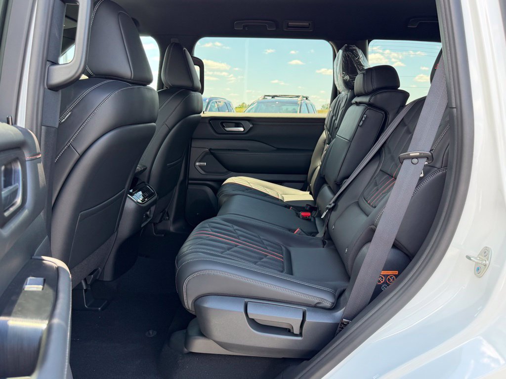 New 2026 Nissan Armada PRO-4X AWD/4WD image 16