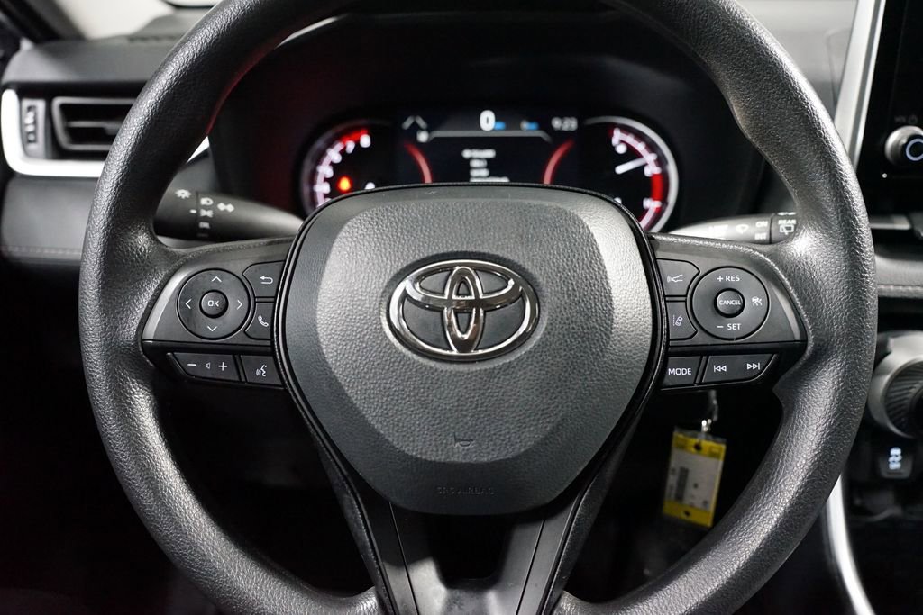 Used 2024 Toyota RAV4 LE image 12