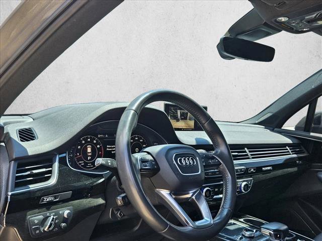 Used 2018 Audi Q7 3.0T Prestige w/ Prestige Package AWD/4WD image 12