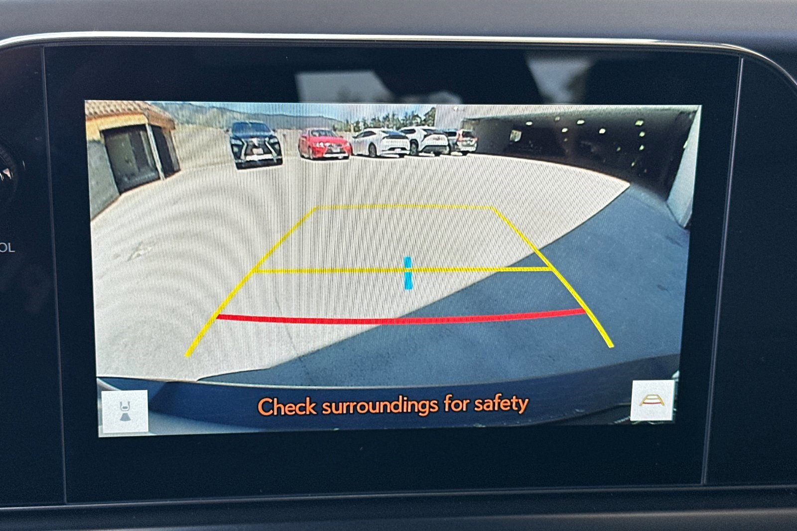 Certified 2025 Lexus UX 300h FWD w/ Accessory Package (Z2) image 25