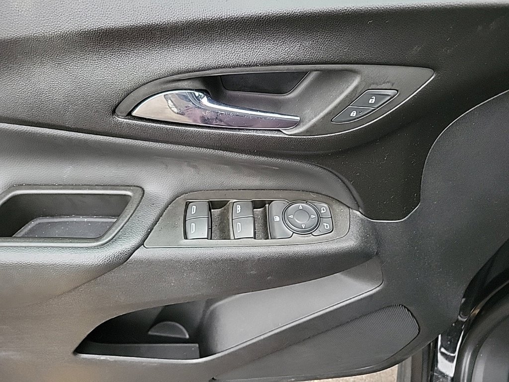 Used 2023 Chevrolet Equinox LT AWD/4WD image 11
