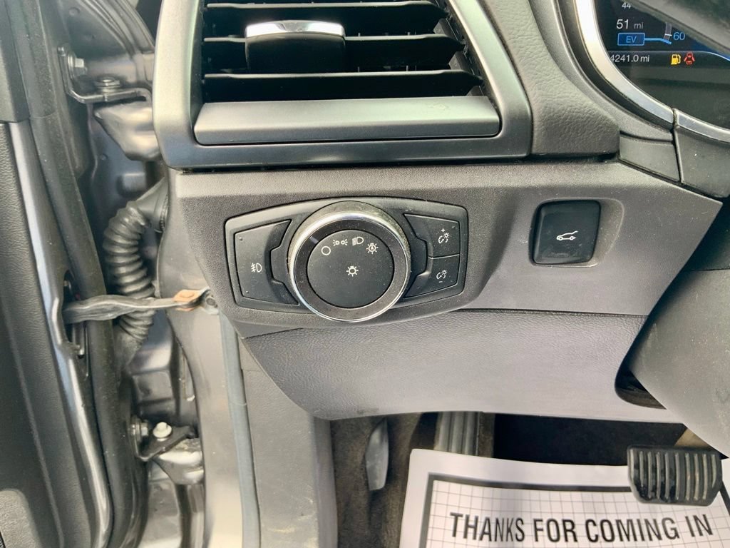 Used 2013 Ford Fusion Energi Titanium w/ Driver Assist Pkg FWD image 20