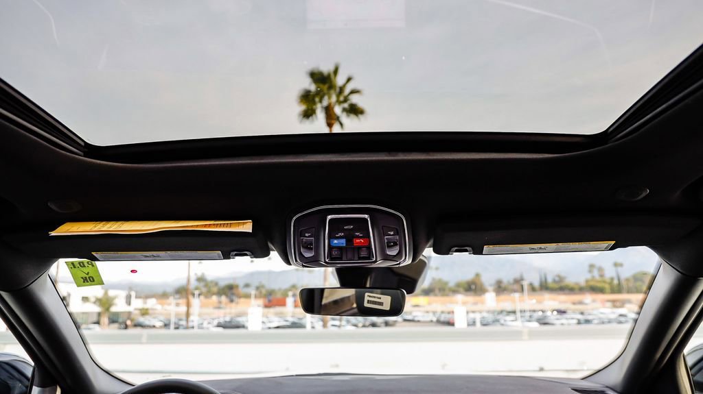 New 2026 Jeep Grand Cherokee Altitude AWD/4WD image 19