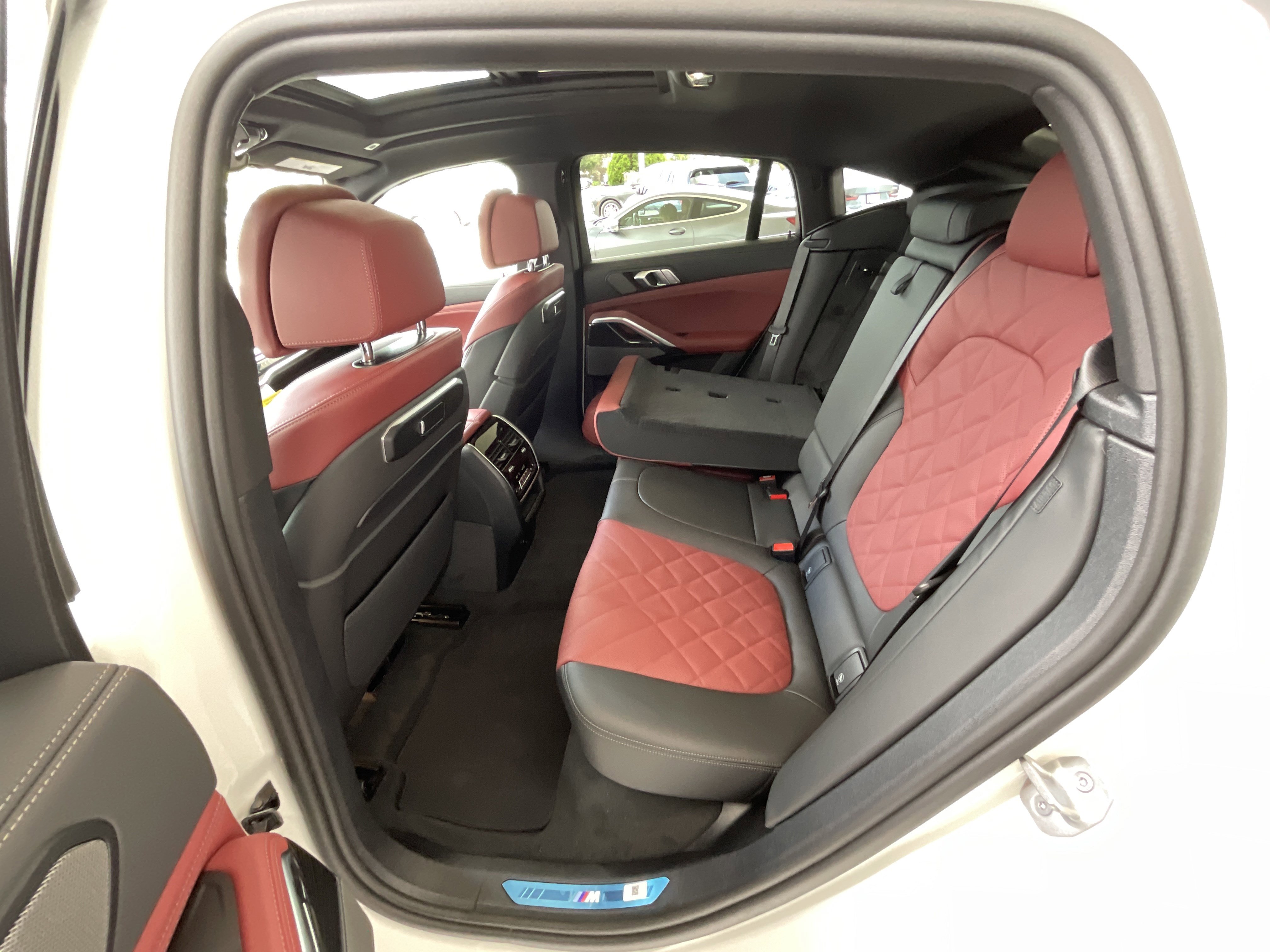 New 2027 BMW X6 xDrive40i AWD/4WD image 28