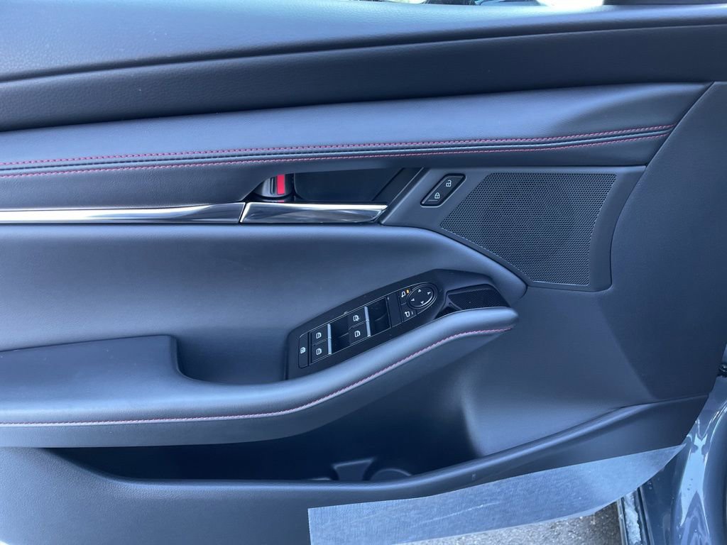 New 2026 MAZDA MAZDA3 Carbon image 11