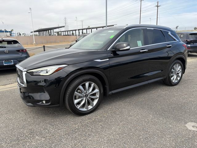 Used 2021 INFINITI QX50 Luxe FWD image 1