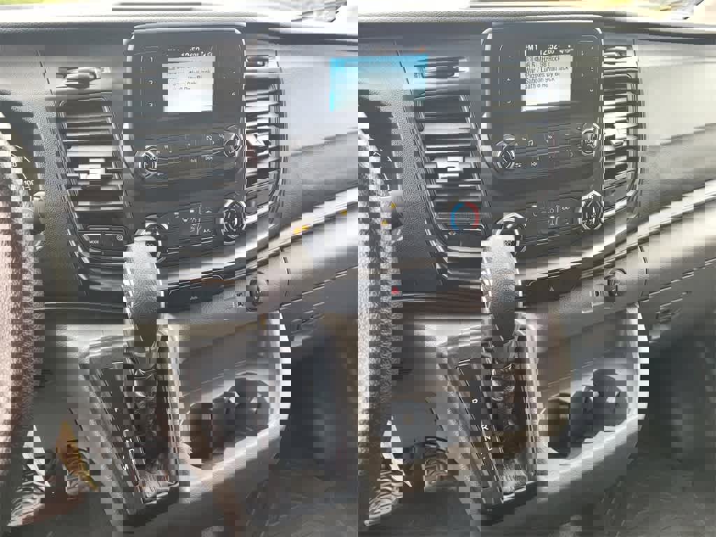 Used 2023 Ford Transit 250 Medium Roof image 19