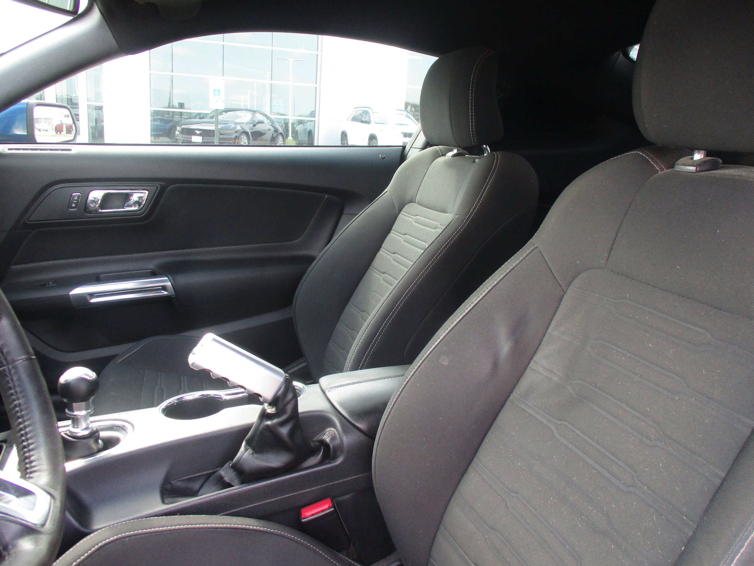Used 2017 Ford Mustang GT w/ GT Performance Package RWD image 14