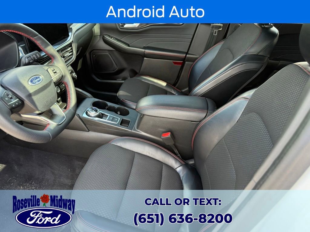 Used 2023 Ford Escape ST-Line Select w/ Tech Pack #2 AWD/4WD image 4