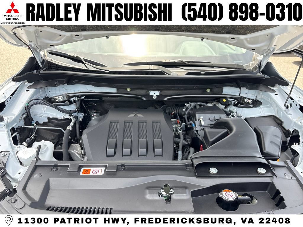 Used 2025 Mitsubishi Eclipse Cross SE AWD/4WD image 15