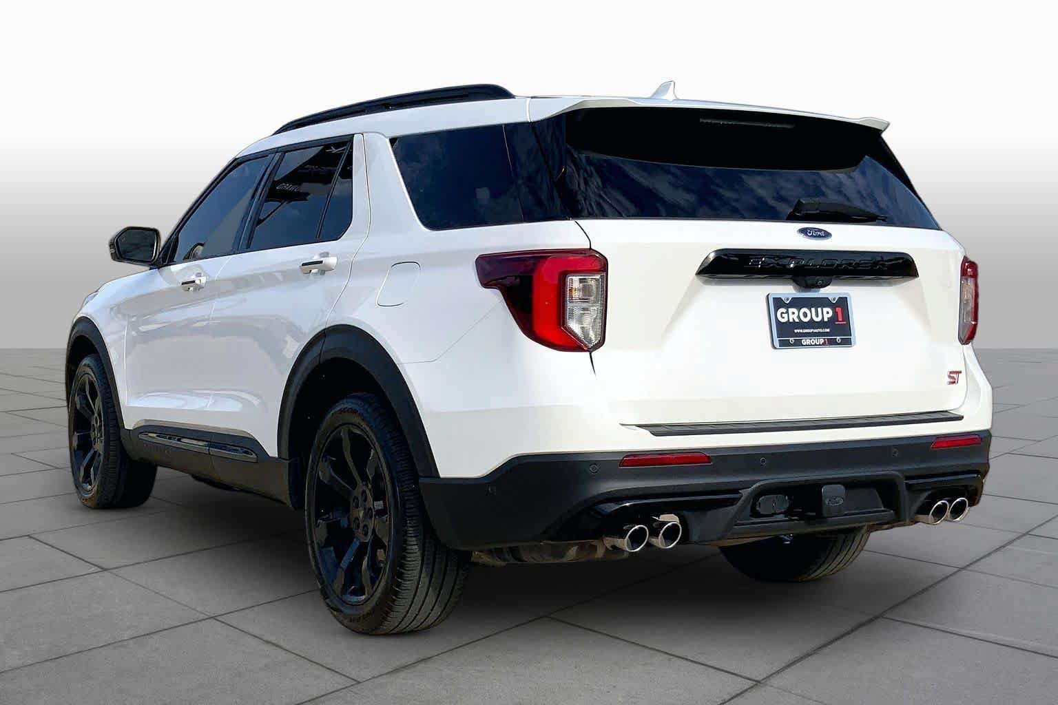Used 2022 Ford Explorer ST w/ Equipment Group 401A AWD/4WD image 11