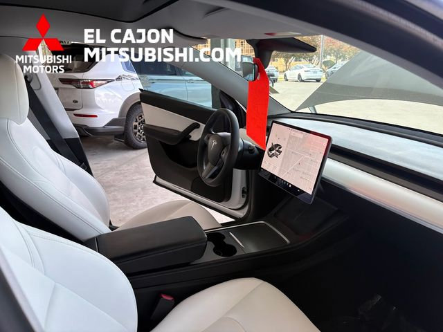 Used 2021 Tesla Model Y Long Range AWD/4WD image 17