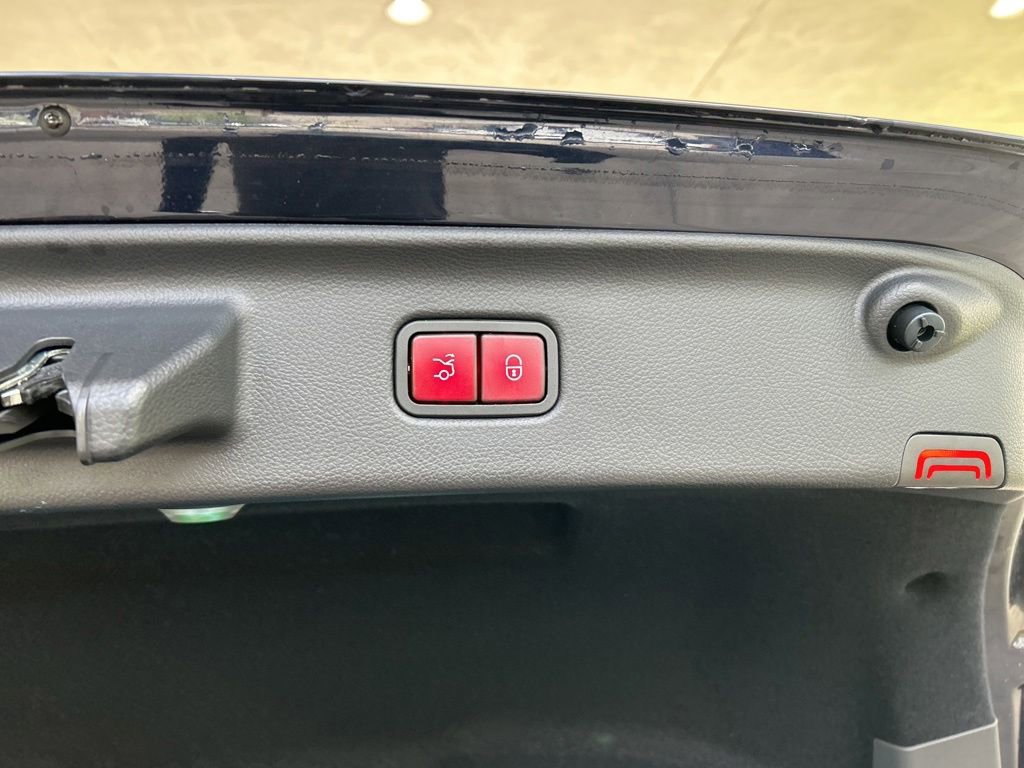 Used 2023 Mercedes-Benz S 580 4MATIC Sedan image 38