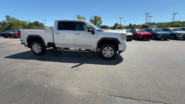 Certified 2022 GMC Sierra 3500 Denali AWD/4WD image 9