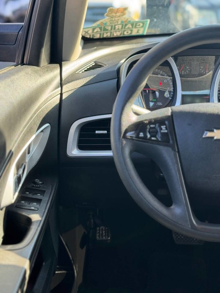 Used 2014 Chevrolet Equinox LS image 26