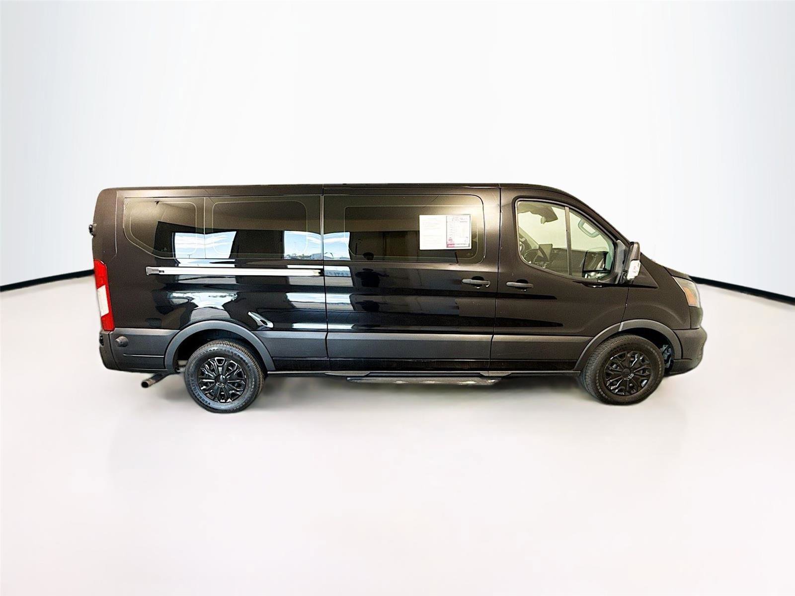 Used 2024 Ford Transit 350 XLT image 29