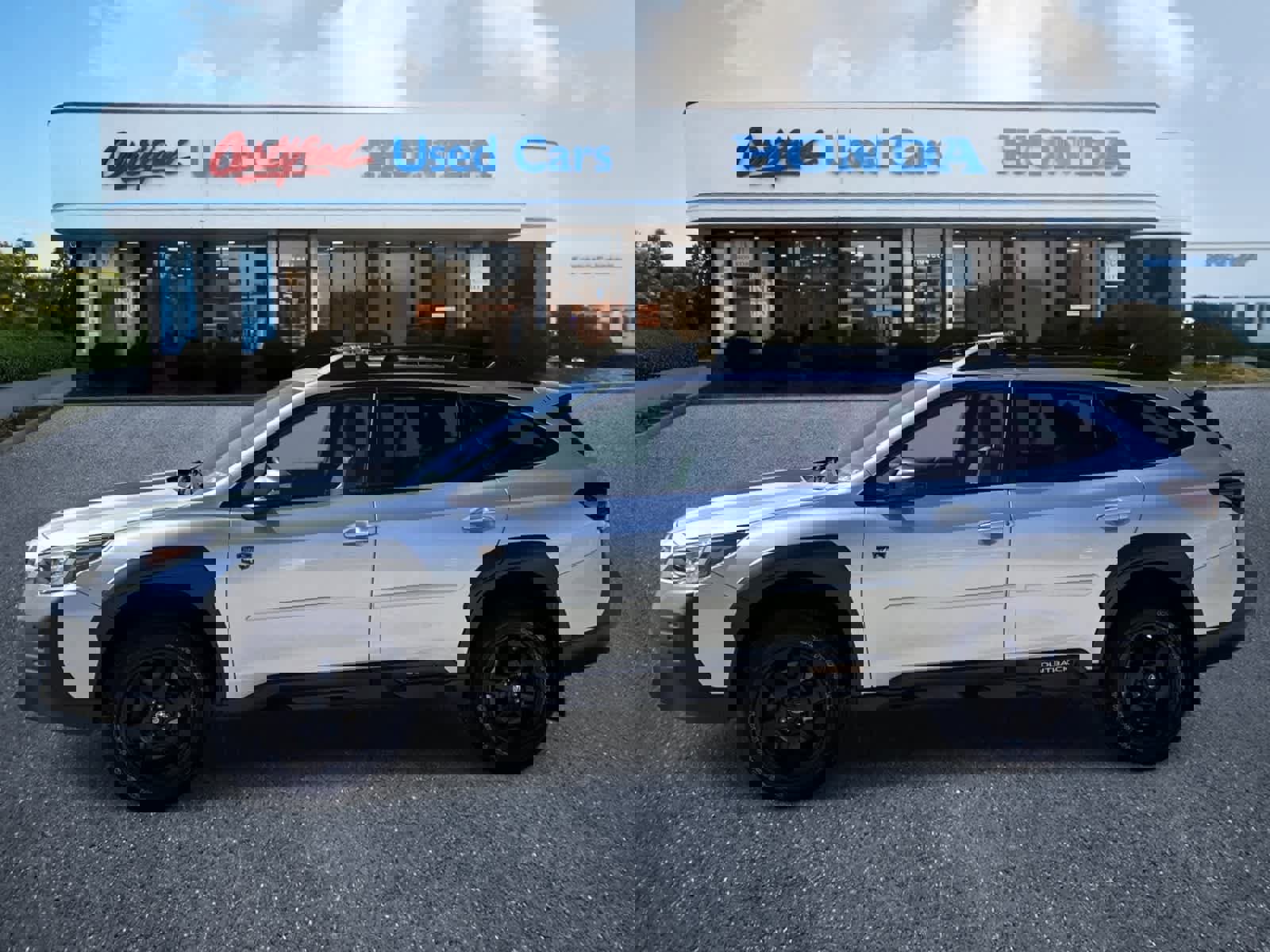 Used 2023 Subaru Outback Wilderness image 2