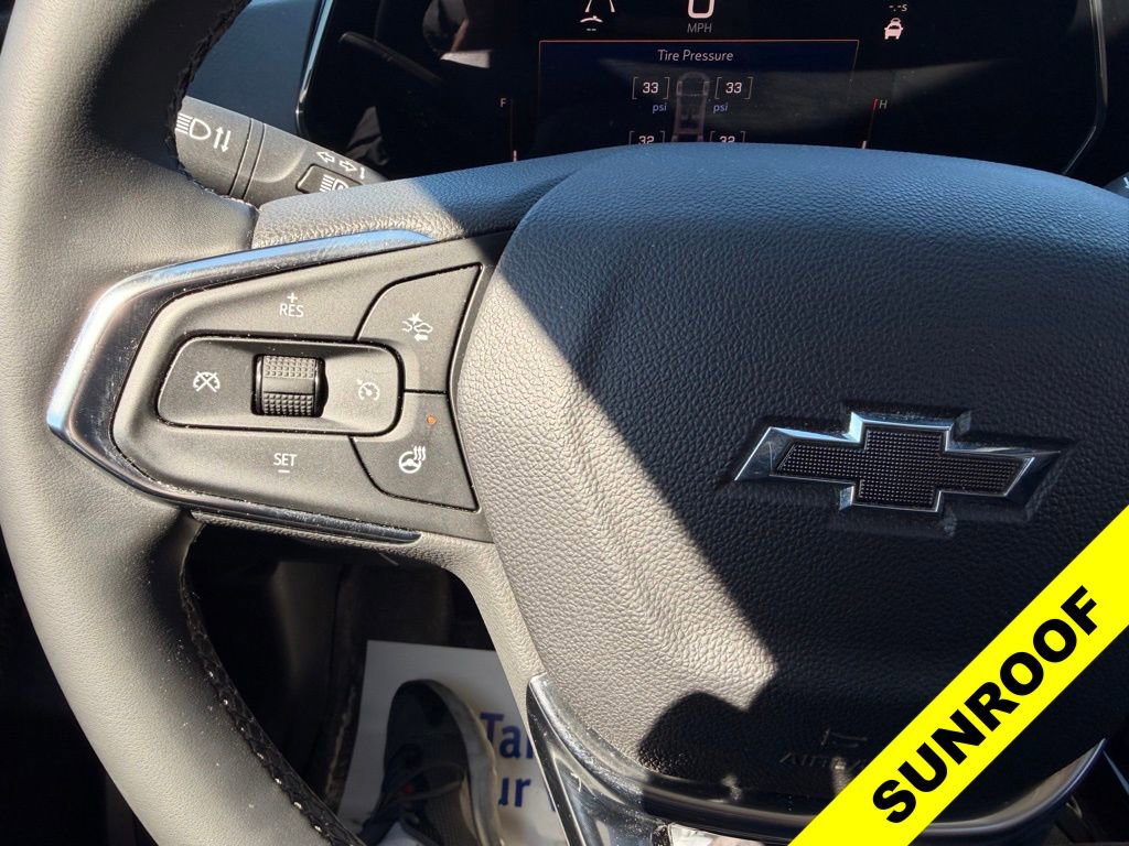 Used 2024 Chevrolet Trax ACTIV w/ Sunroof Package image 16