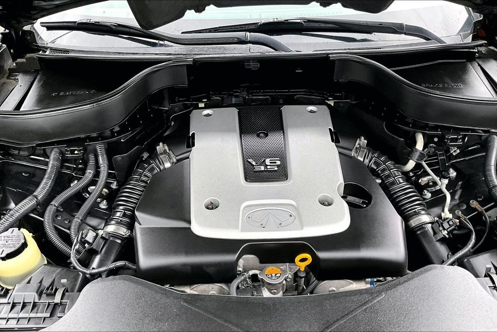 Used 2011 INFINITI FX35 AWD w/ Premium Pkg image 13
