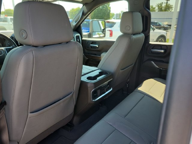 Used 2021 GMC Sierra 2500 SLT w/ Gooseneck/5TH Wheel Package AWD/4WD image 11