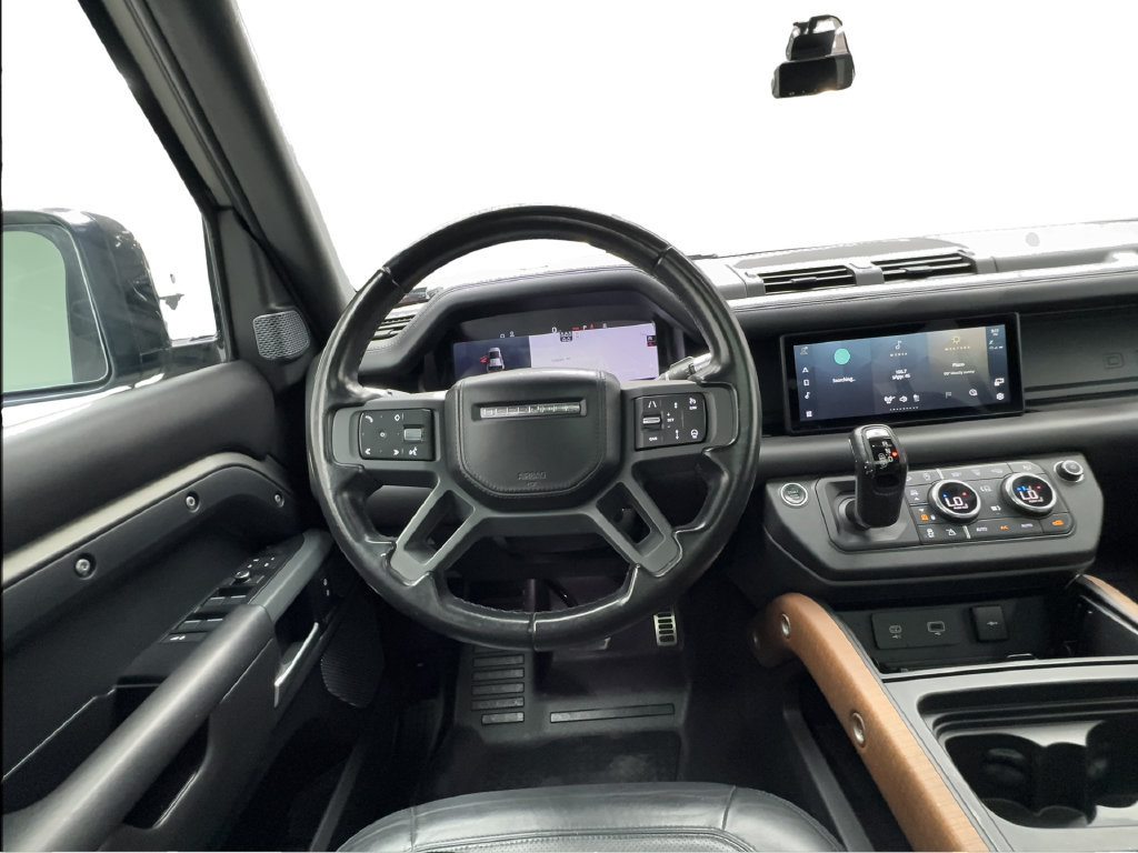 Used 2021 Land Rover Defender 110 X AWD/4WD image 39
