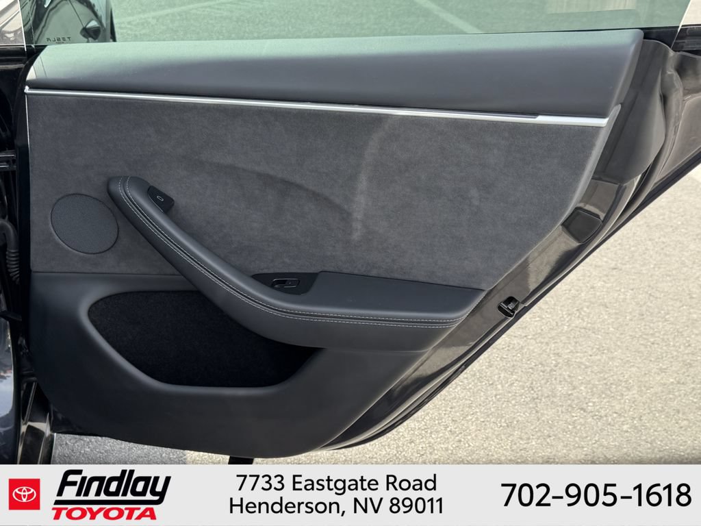 Used 2024 Tesla Model 3 Performance AWD/4WD image 17