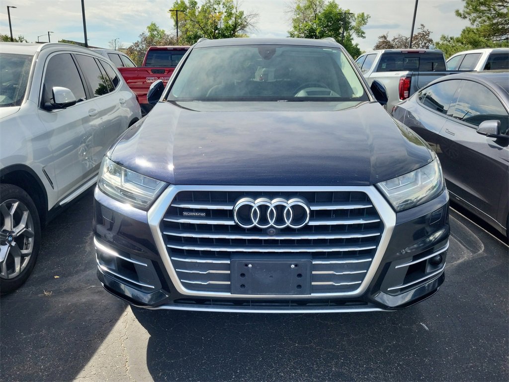 Used 2017 Audi Q7 3.0T Prestige w/ Prestige Package image 2
