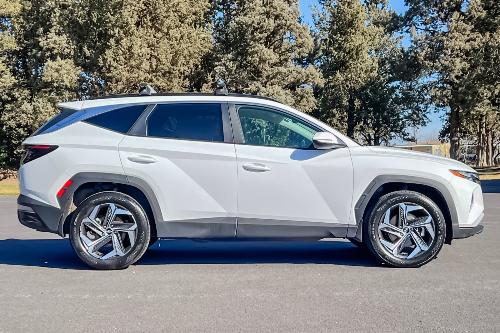 Used 2023 Hyundai Tucson SEL w/ Convenience Package image 3