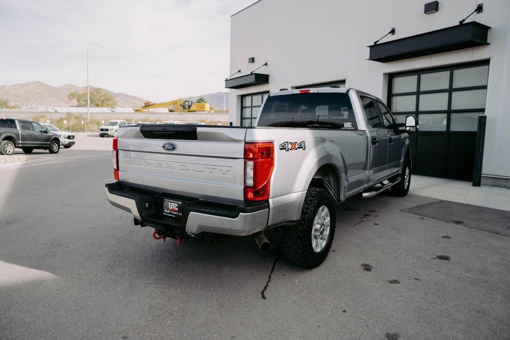 Used 2022 Ford F350 XLT image 7