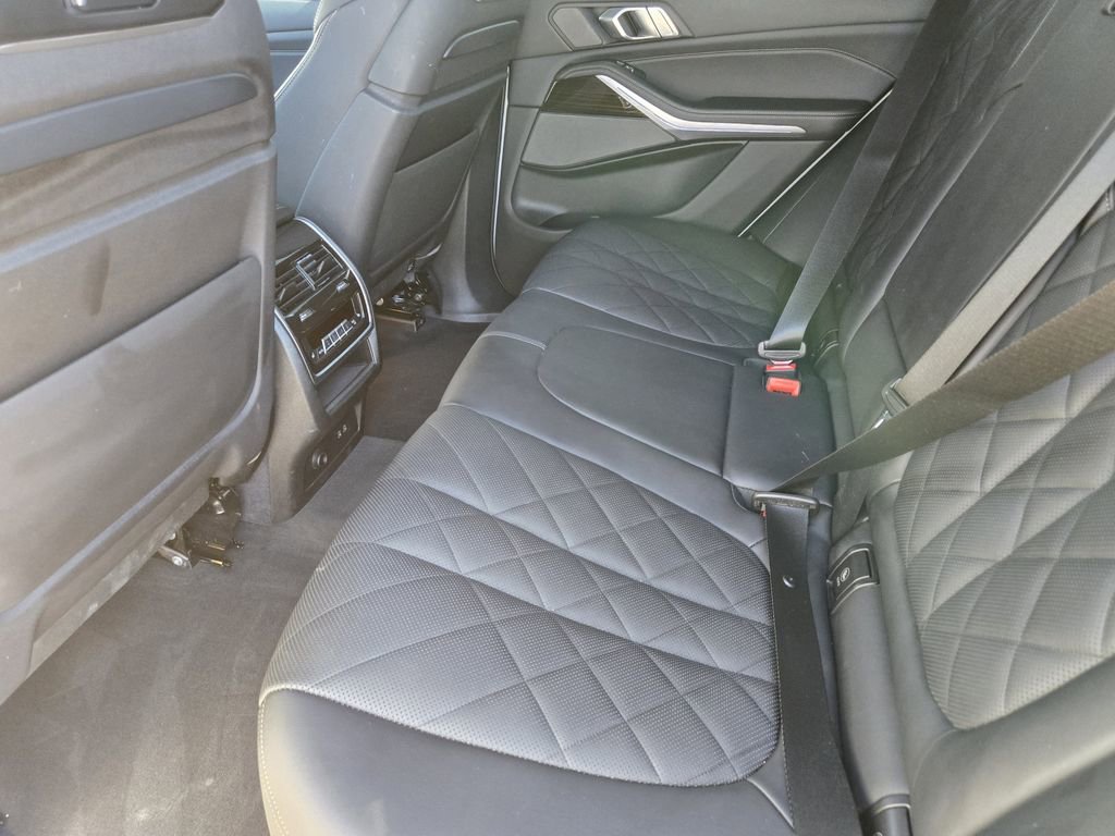 Used 2024 BMW X5 xDrive50e w/ Executive Package image 31