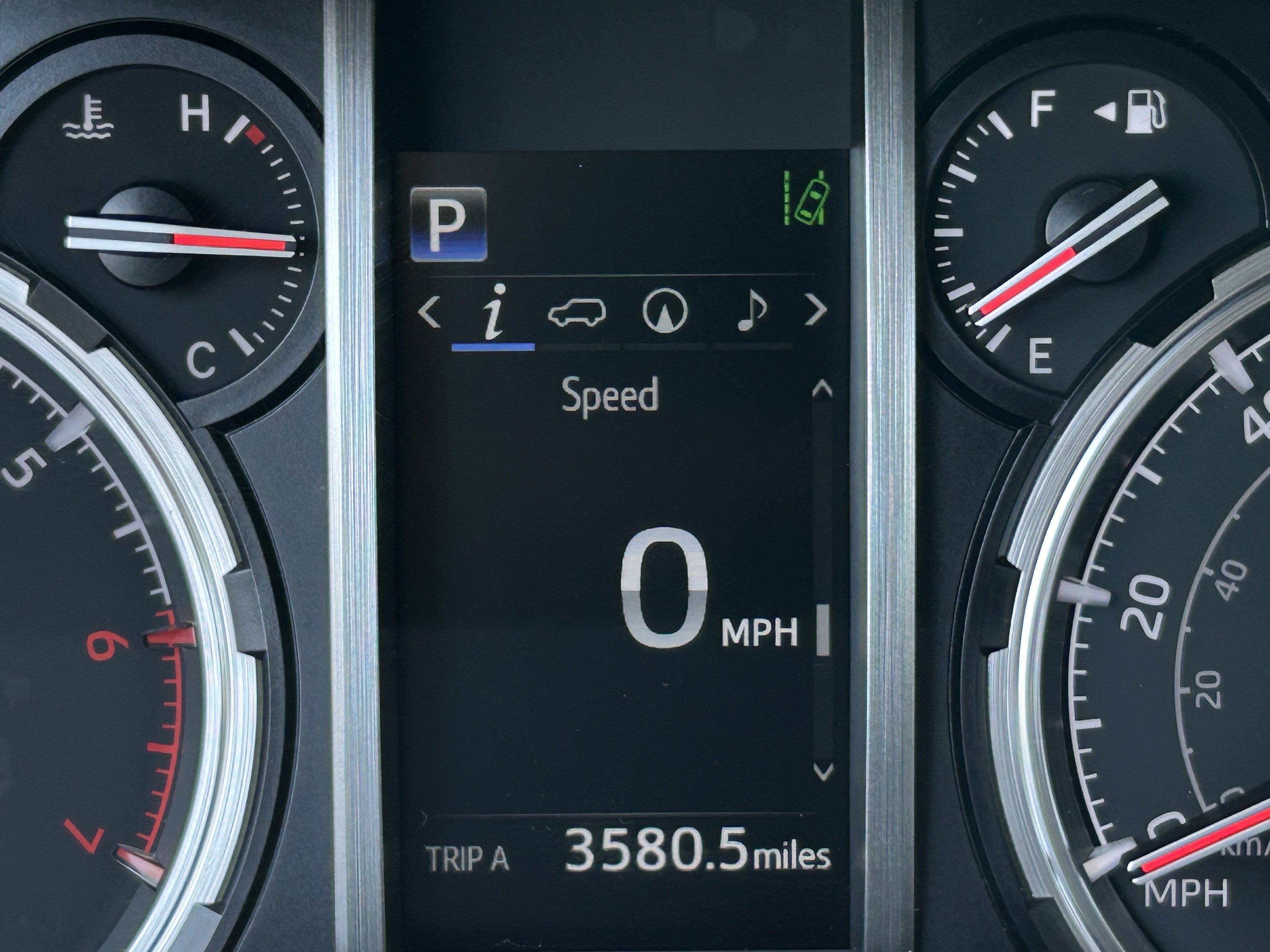 Used 2022 Toyota 4Runner Limited AWD/4WD image 29