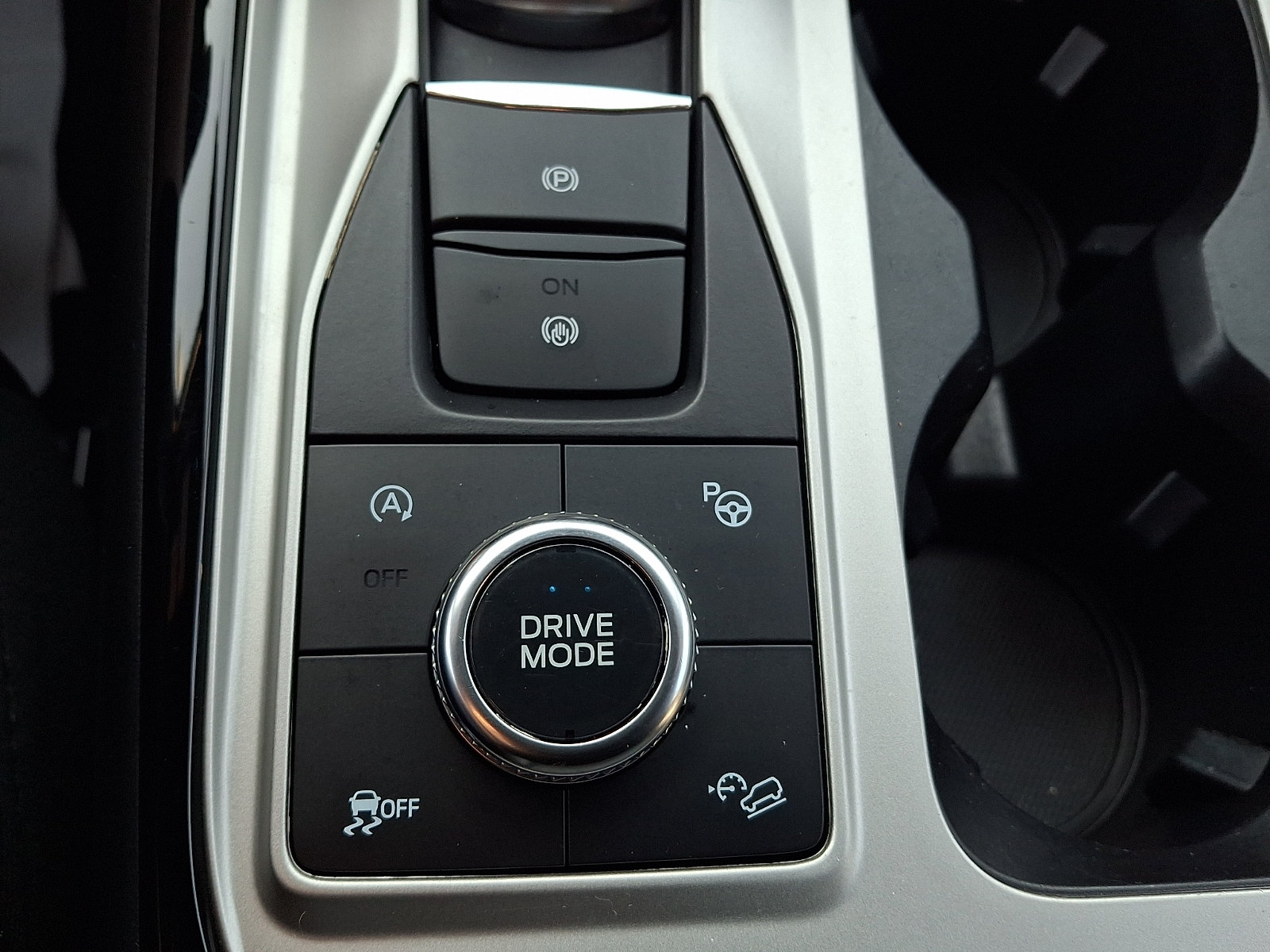 Used 2022 Ford Explorer ST w/ Equipment Group 401A AWD/4WD image 26