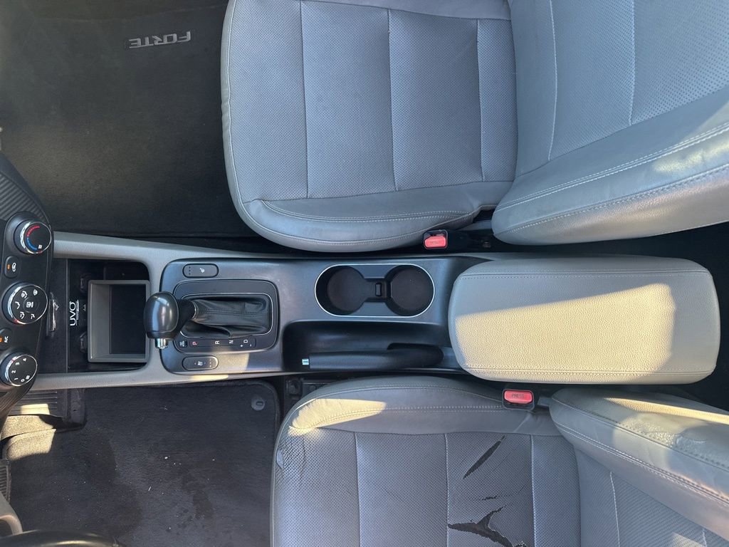 Used 2015 Kia Forte EX w/ EX Premium Package image 30